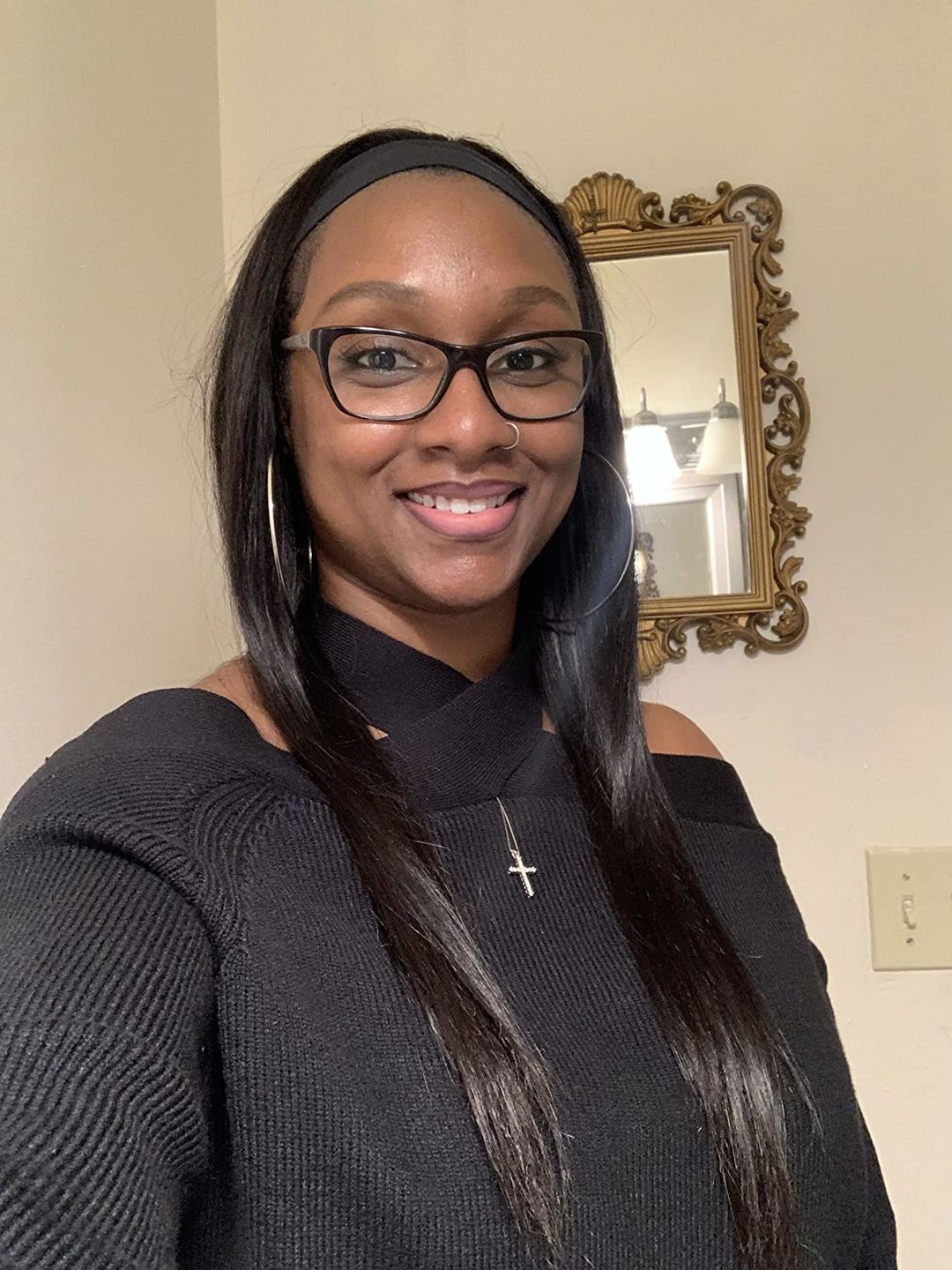 Customer photo review of MORE FACE Straight Headband Wig Human Hair Glueless Wig Full Machine Made Wigs