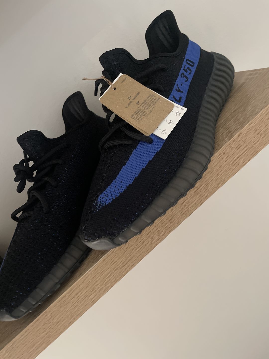 Customer photo review of Adidas Yeezy Boost 350 V2 Dazzling Blue Men's