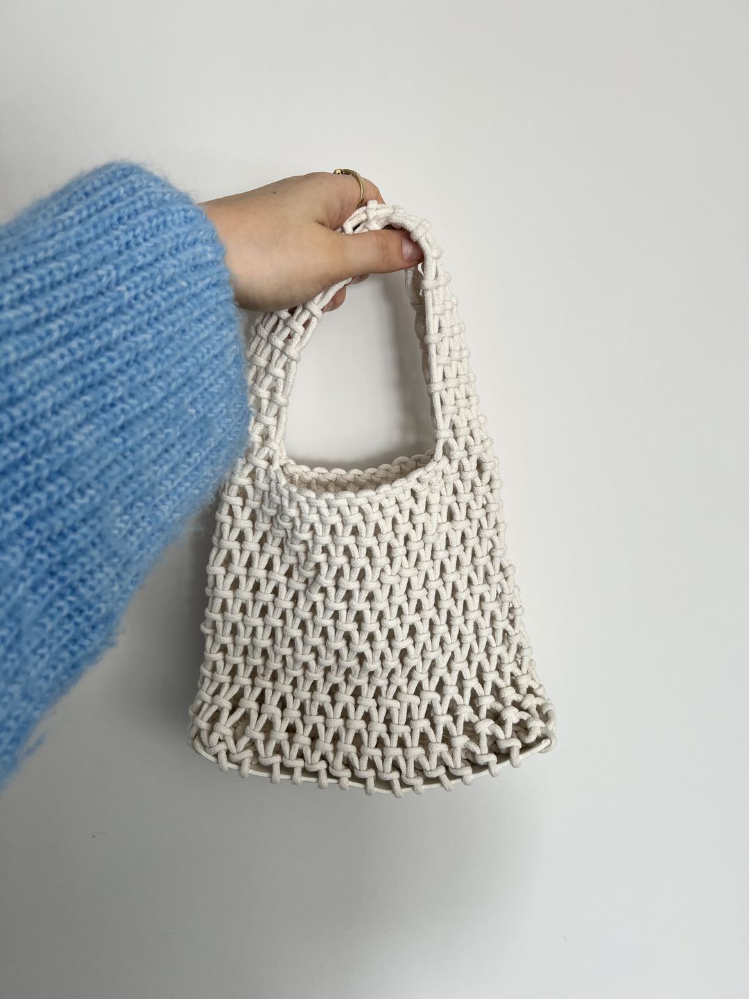 Customer photo review of Avela Chic Crochet Handbag