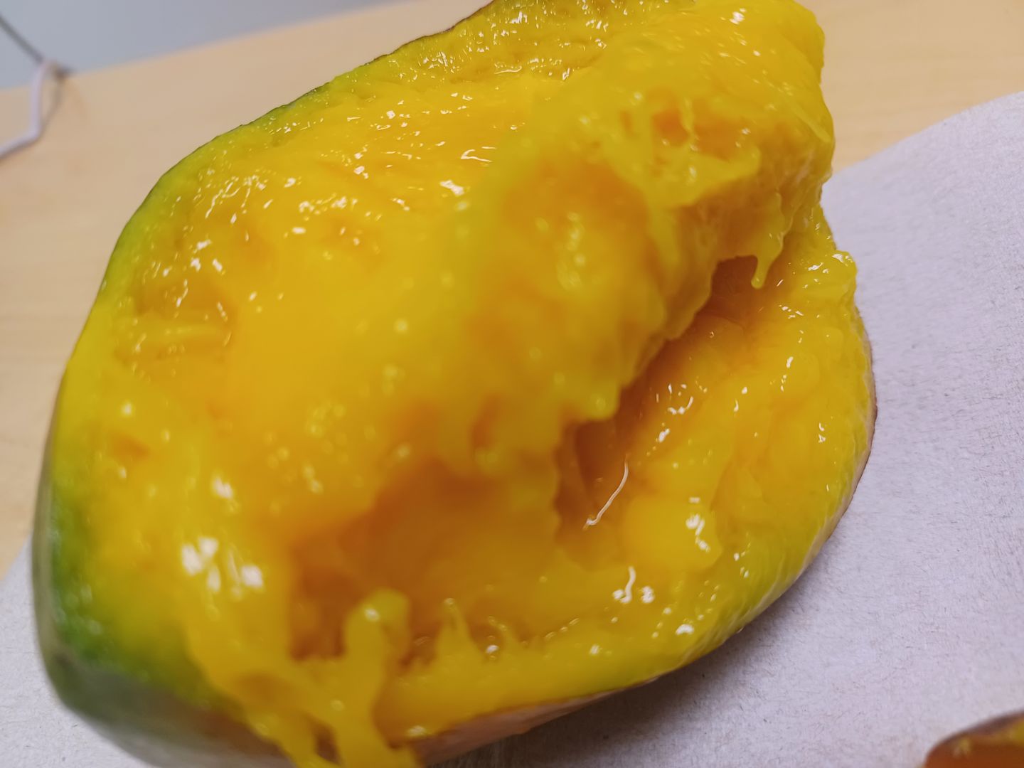 Customer photo review of Mango Mix Box