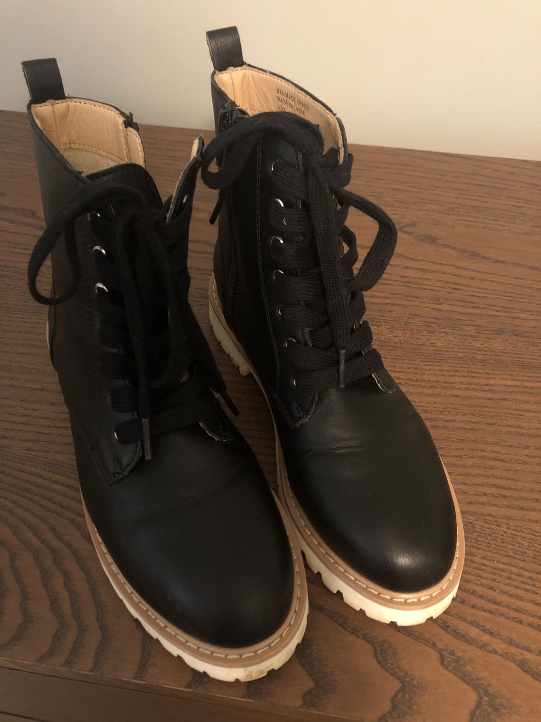 Customer photo review of Flat 100% Cotton Shoe Laces