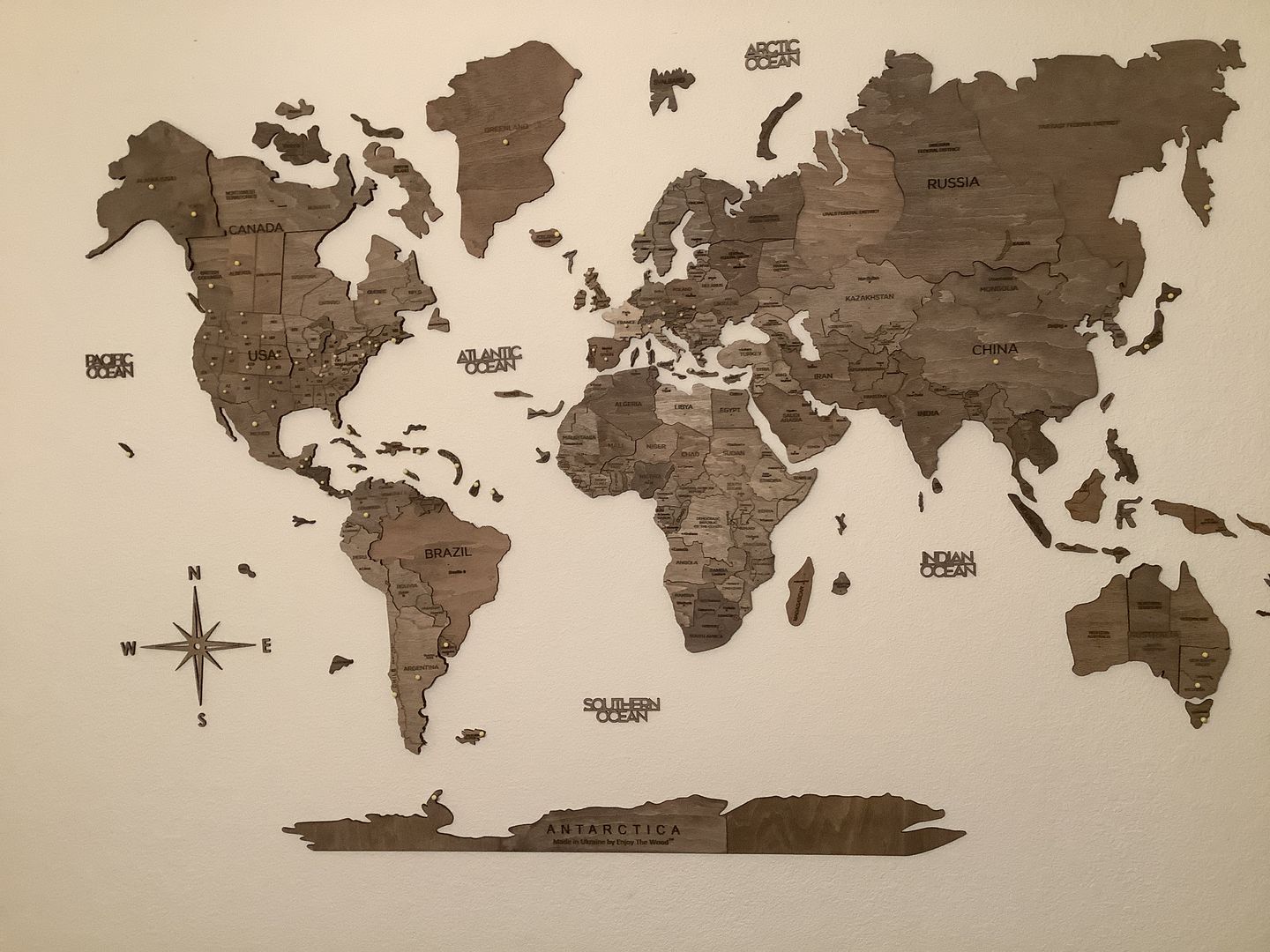 Customer photo review of Wooden World Landmarks Pins