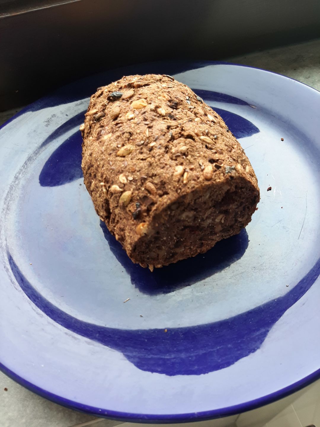 Customer photo review of Vegane Bio Backmischung mit Gemüse, die proteinreiche, lower-carb* Brot-Alternative