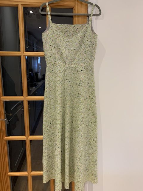Customer photo review of Small Floral Land on White Pima Cotton Lawn Fabric