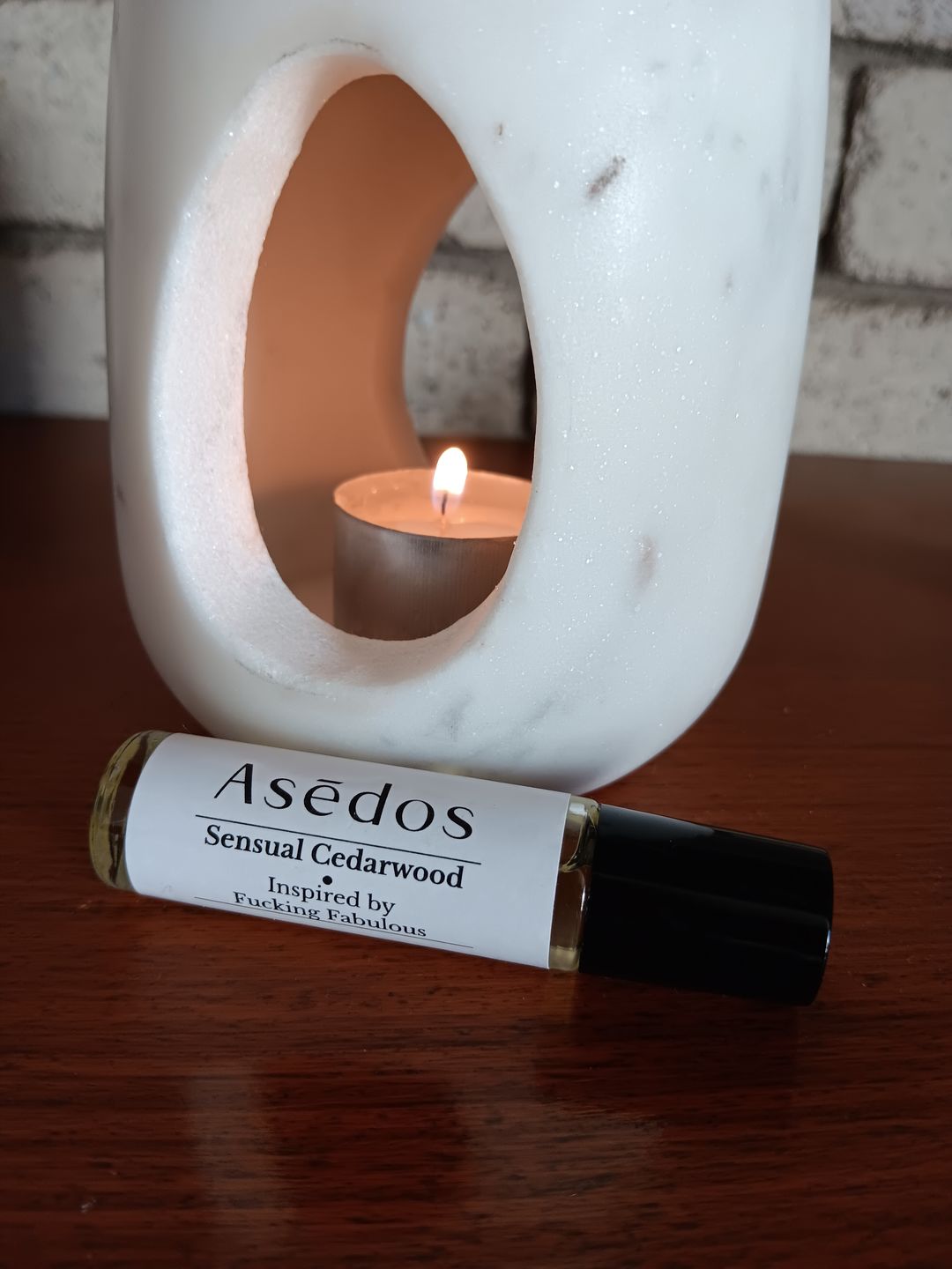 Customer photo review of SENSUAL CEDARWOOD PERFUME OIL