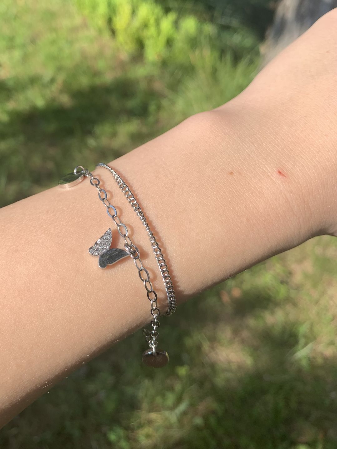 Customer photo review of Crystal Butterfly Armband | 18K vergoldet