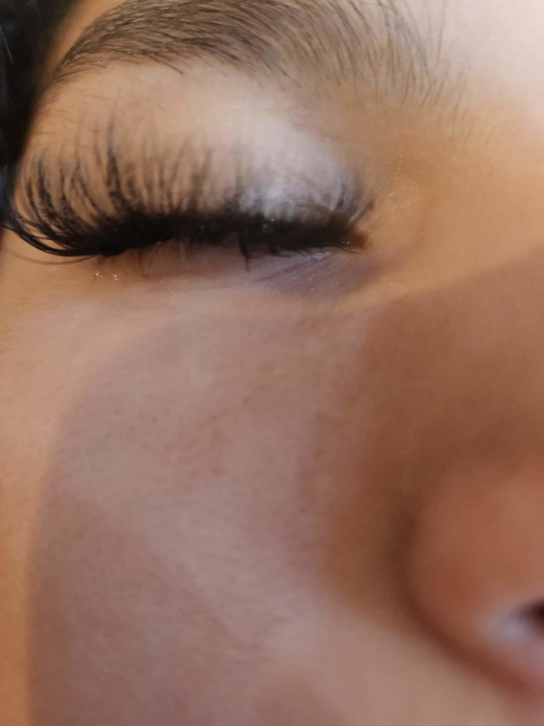 Customer photo review of LASH ADHESIVE SAMPLE
