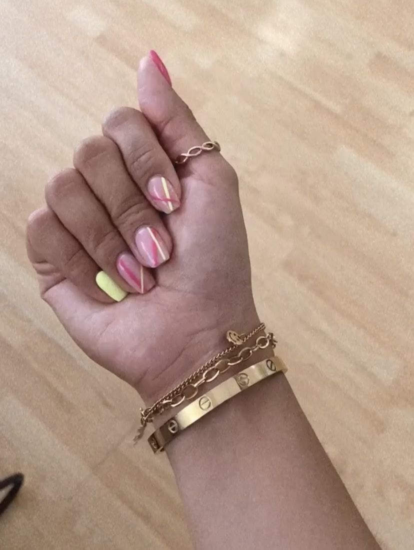 Customer photo review of Pulsera Smiley