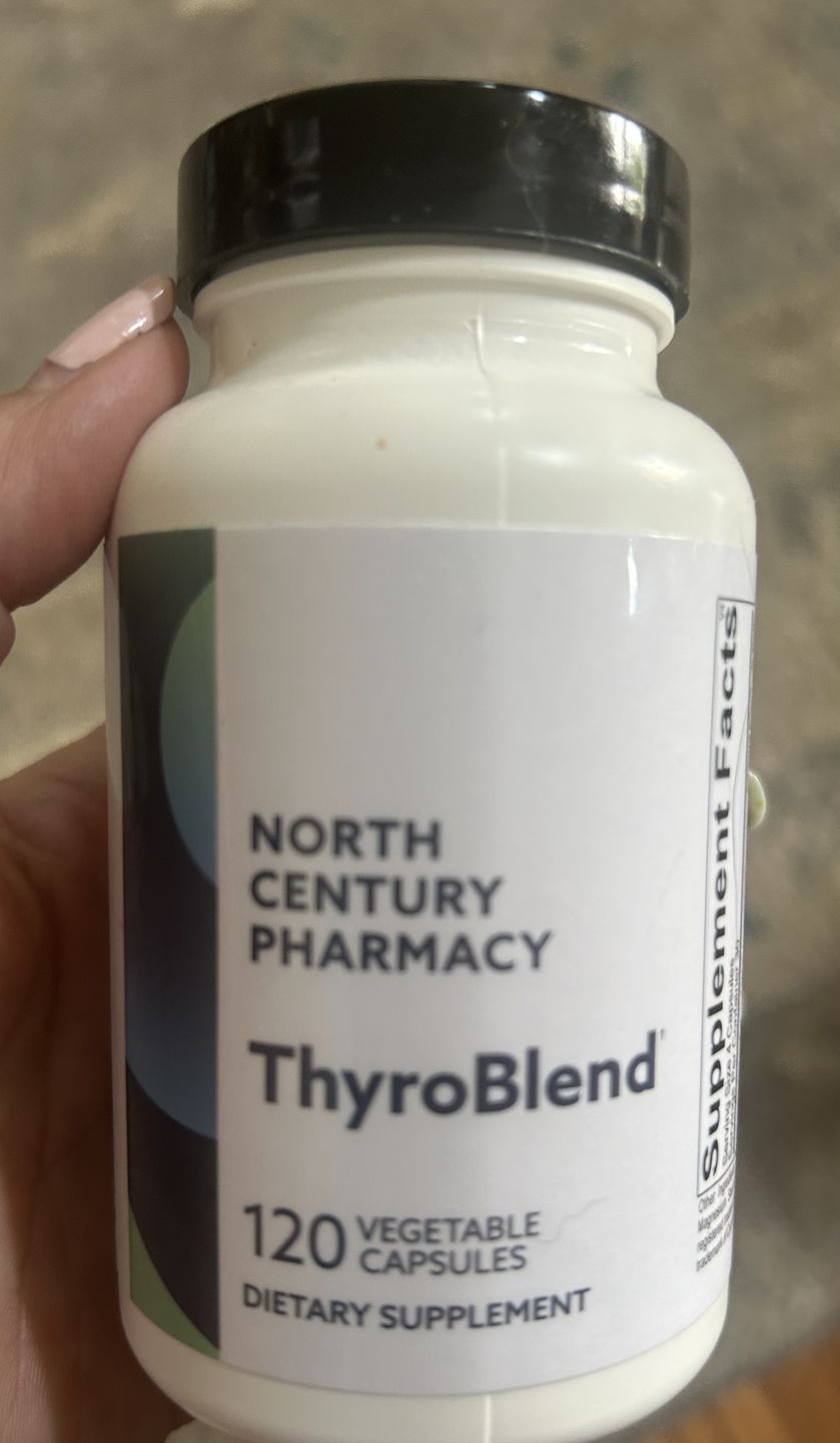 Customer photo review of ThyroBlend