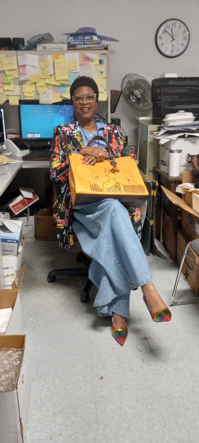 Customer photo review of Mahogany Tote Bag