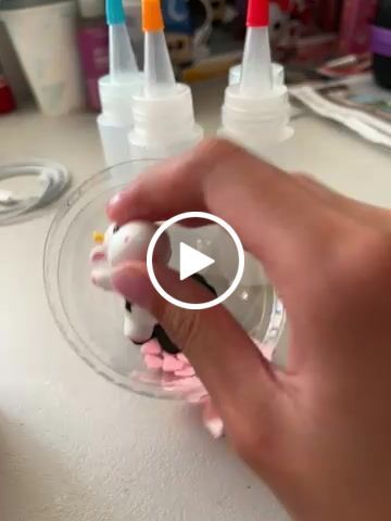 Customer video review of Straw-Dairy Cow 2 Slimes in 1