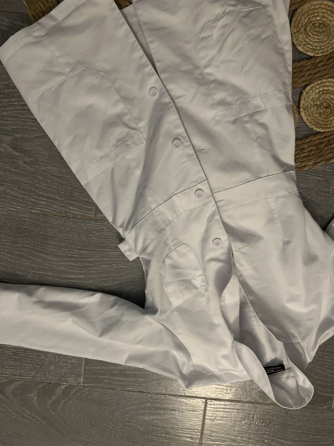 Customer photo review of لابكوت ليلي جريز اناتومي ~ Lily Lab Coat Grey's Anatomy