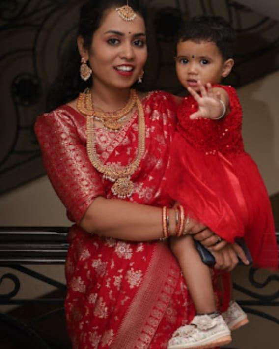 Customer photo review of Scarlet Red Banarasi Uppada Silk Saree