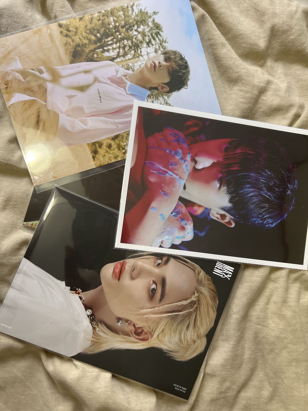 Customer photo review of PREMIUM POSTCARD SLEEVES - INDIGO VERSION (154x213MM)