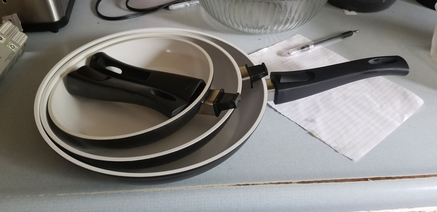 Customer photo review of P600 Cookware Frying Pan Set