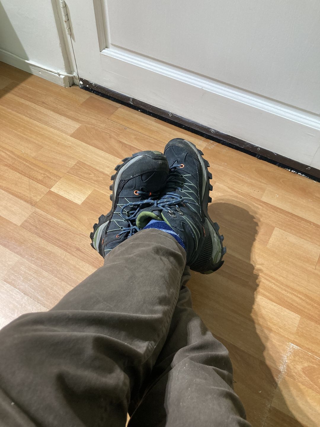 Customer photo review of Zapato Hombre  Rigel Mid 3Q12947