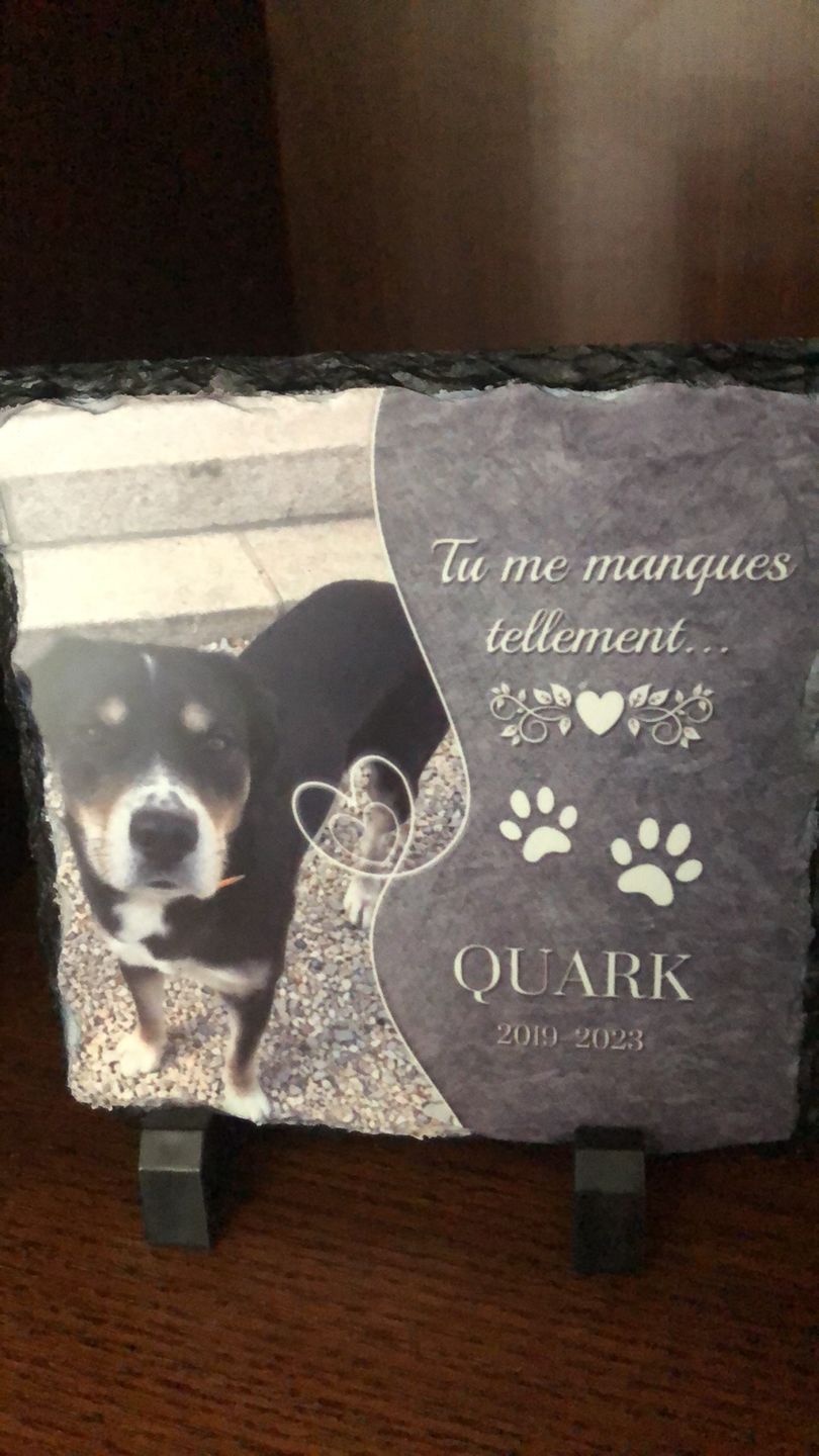Customer photo review of Tu nous manques - Plaque d'ardoise personnalisée