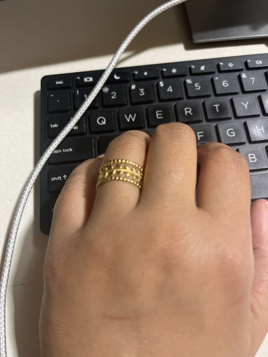 Customer photo review of Marissa Layered Gold Leaf Ring