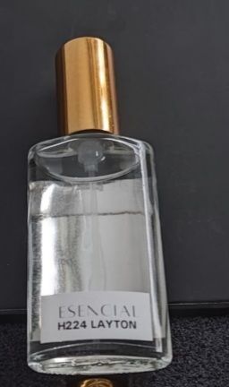 Customer photo review of H224 Inspirado en: Layton - Parfums de Marly