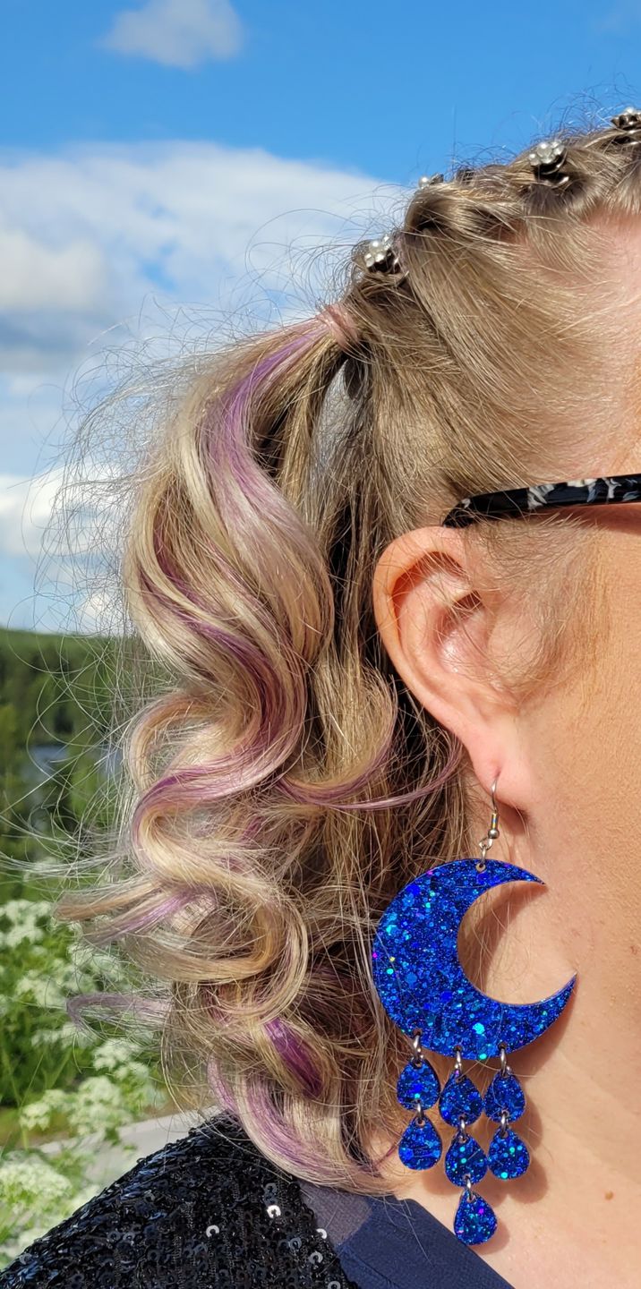 Customer photo review of Kuunsade Ö V E R I Bling