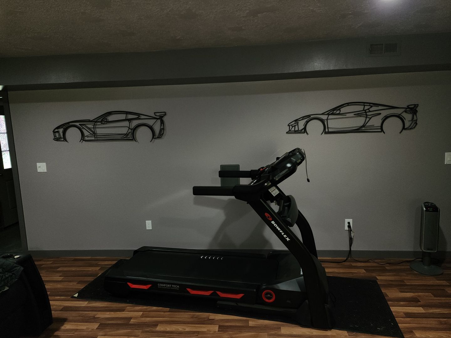 Customer photo review of Corvette C8 Z06 Detailed Silhouette Metal Wall Art