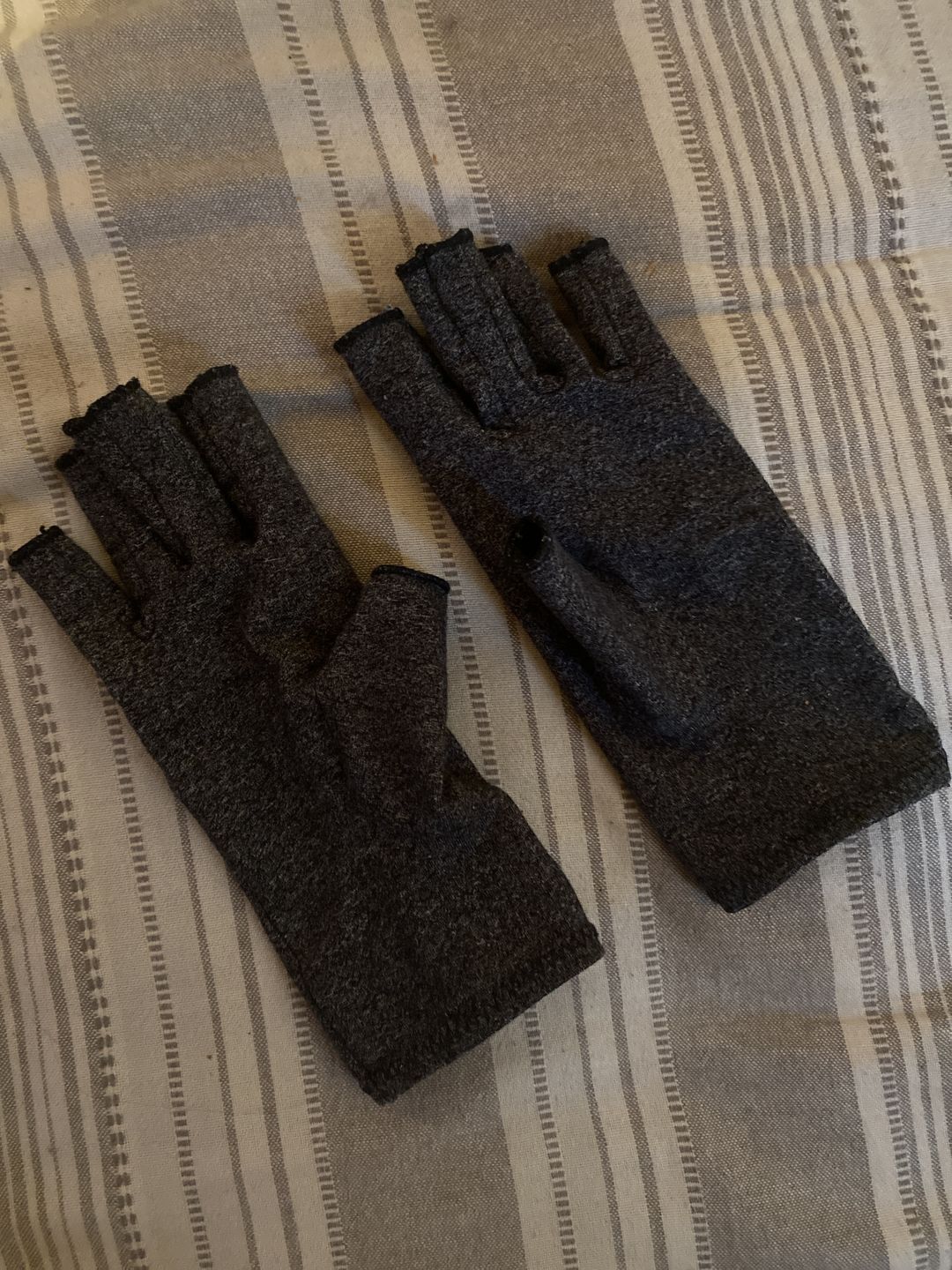 Customer photo review of Gants de compression anti-douleurs