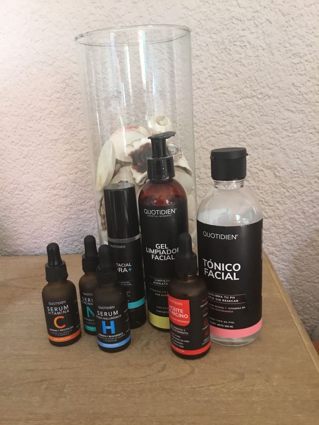 Customer photo review of Kit Los Esenciales (47% OFF) - Serum de Vitamina C 30ml + Serum de Niacinamida 30ml + Serum de Ácido Hialurónico 30ml