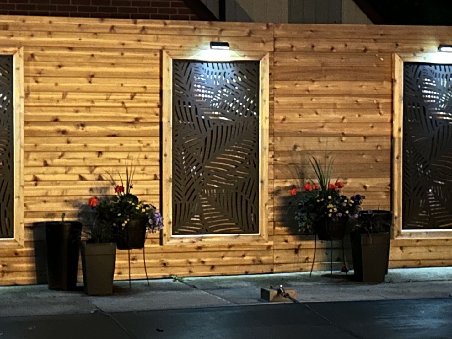 Customer photo review of Privacy Screen (Maui)