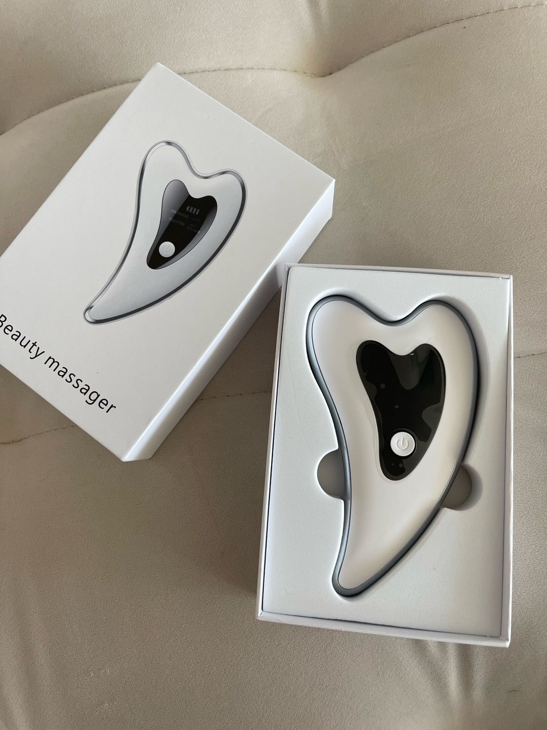 Customer photo review of Gua Sha Électrique 4-en-1 - Vibration, Chaleur & LED
