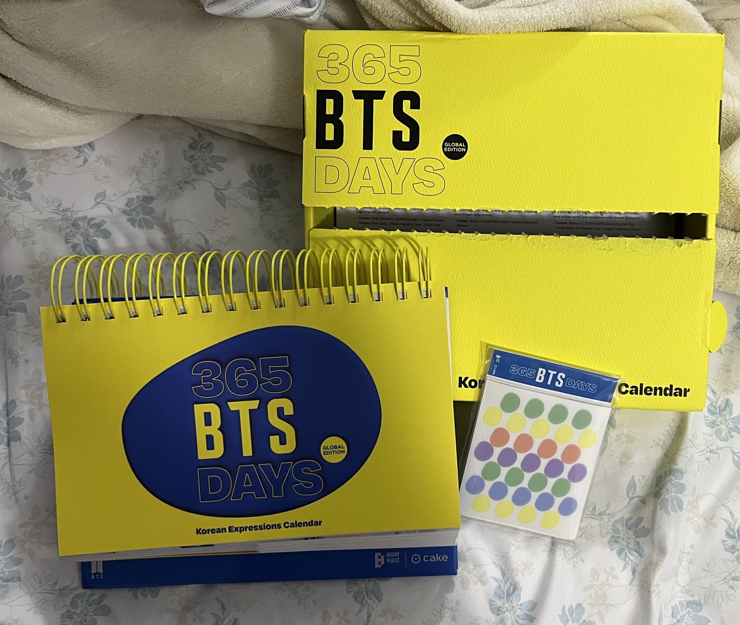 Customer photo review of BTS - 365 BTS DAYS KOREAN EXPRESSIONS CALENDAR