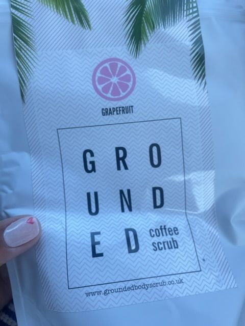 Customer photo review of Grapefruit Coffee Full Body Scrub