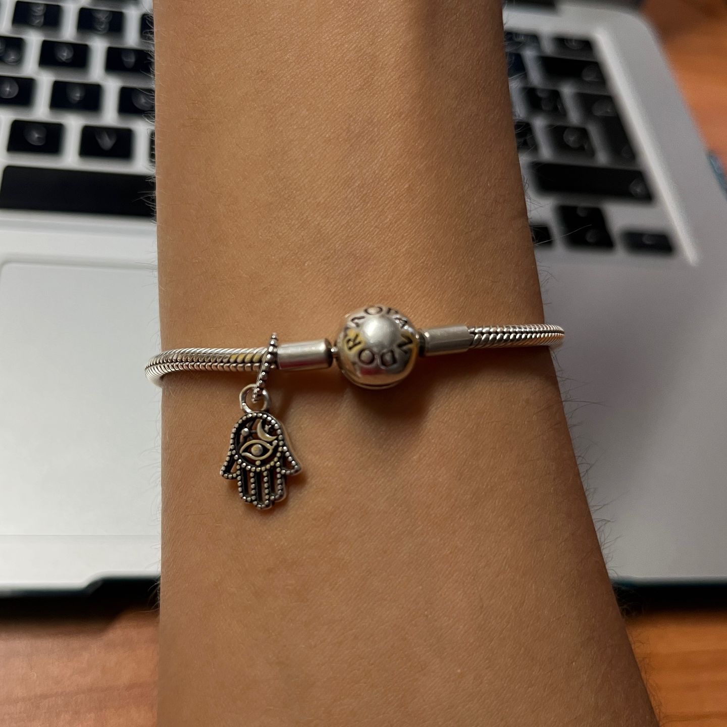 Customer photo review of Charm Jamsa de Luna y Estrella