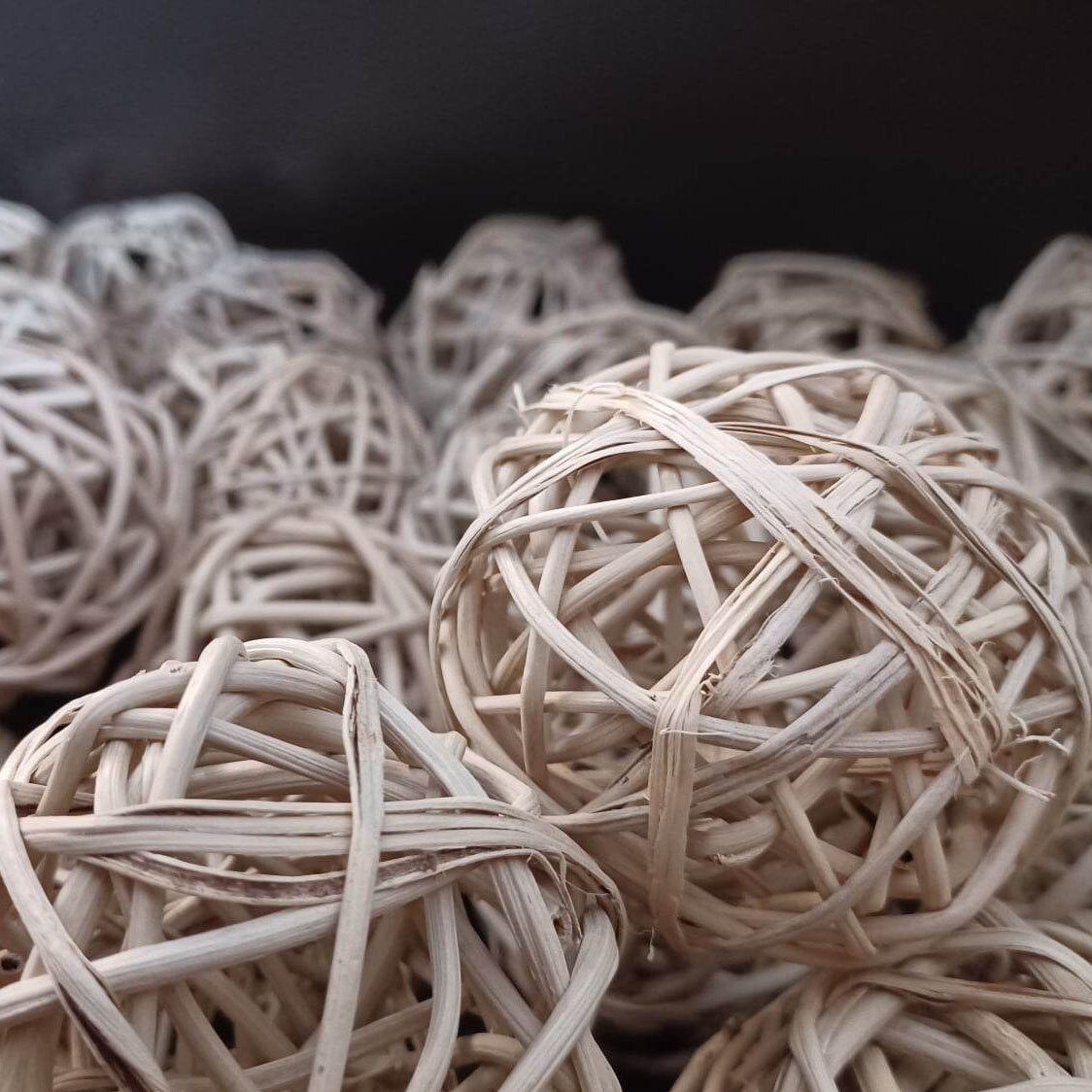 Customer photo review of Vine Balls - 2" (6cm)