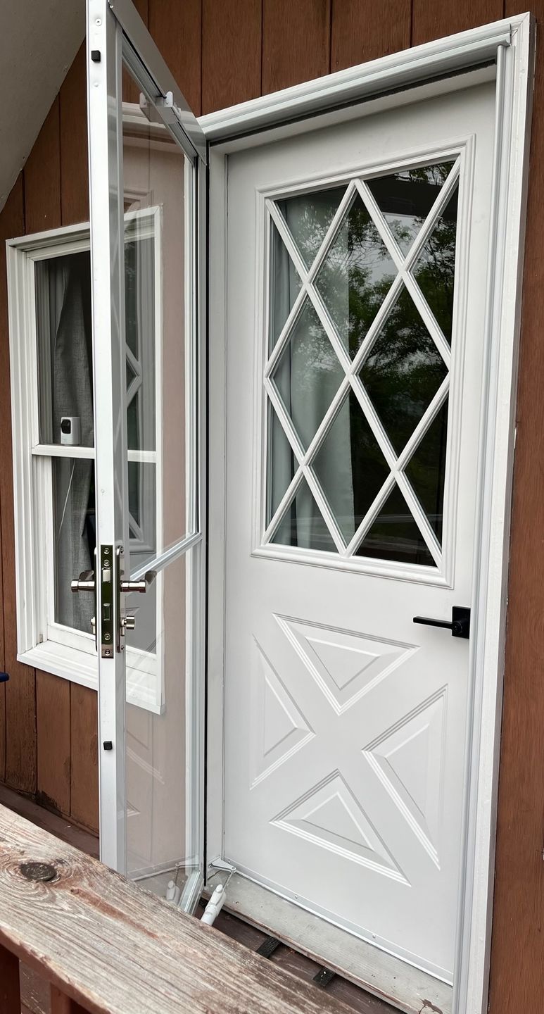 Customer photo review of Clear Diamond Grid Glass and Frame Kit (Half Lite 24" x 38" Frame Size)