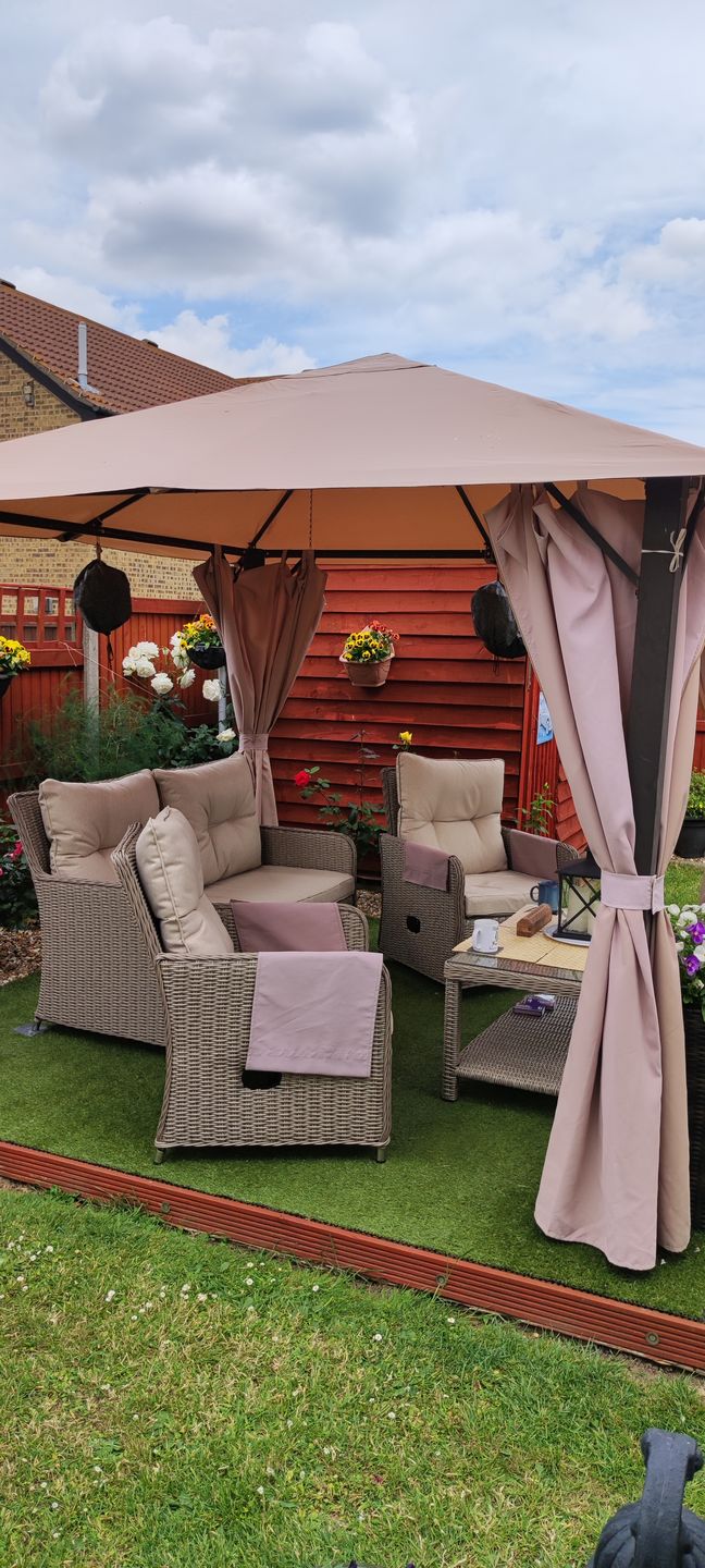 Customer photo review of Venice Garden Gazebo Canopy