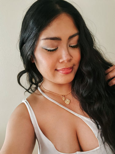 Customer photo review of Flame Hashira Necklace