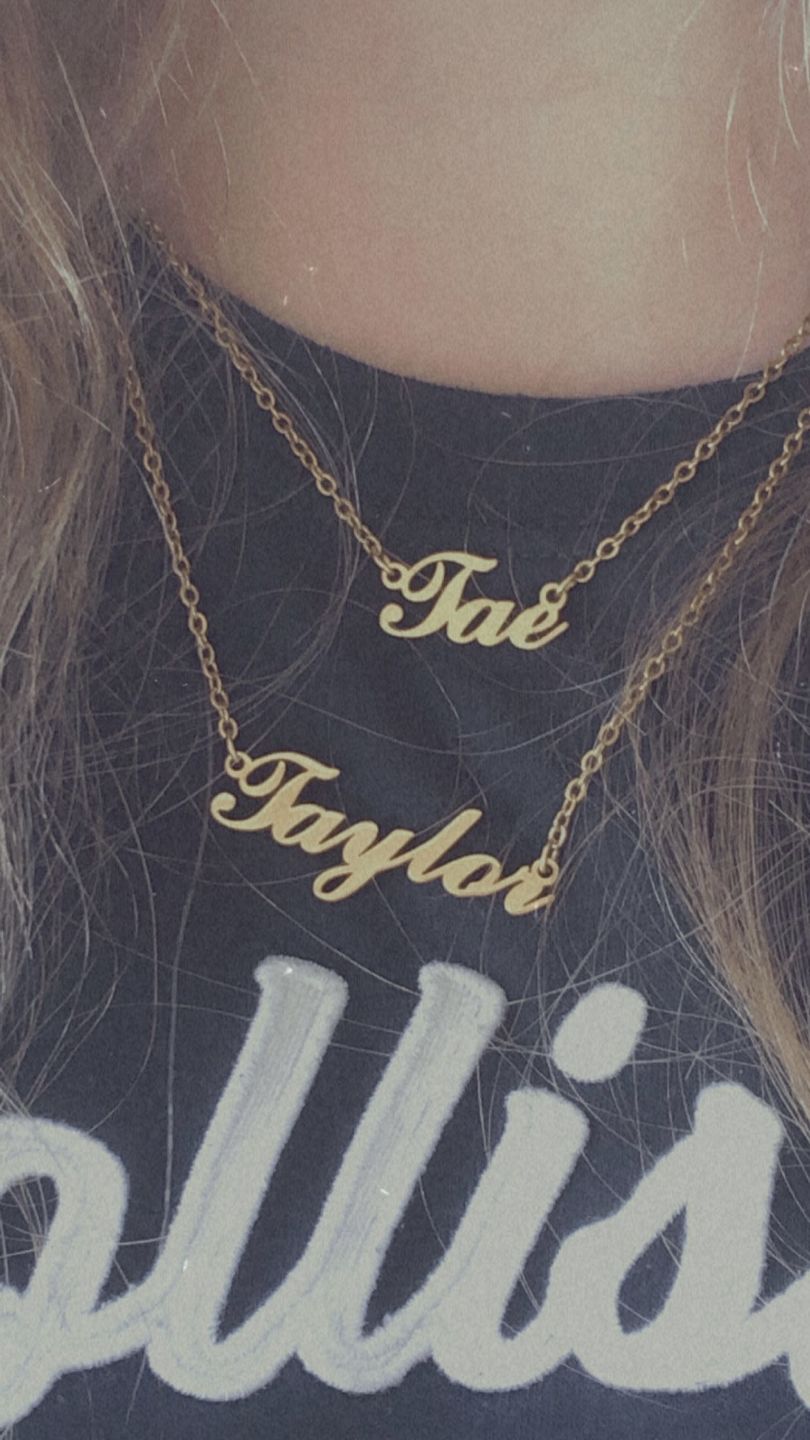Customer photo review of Personalized Original Name Necklace