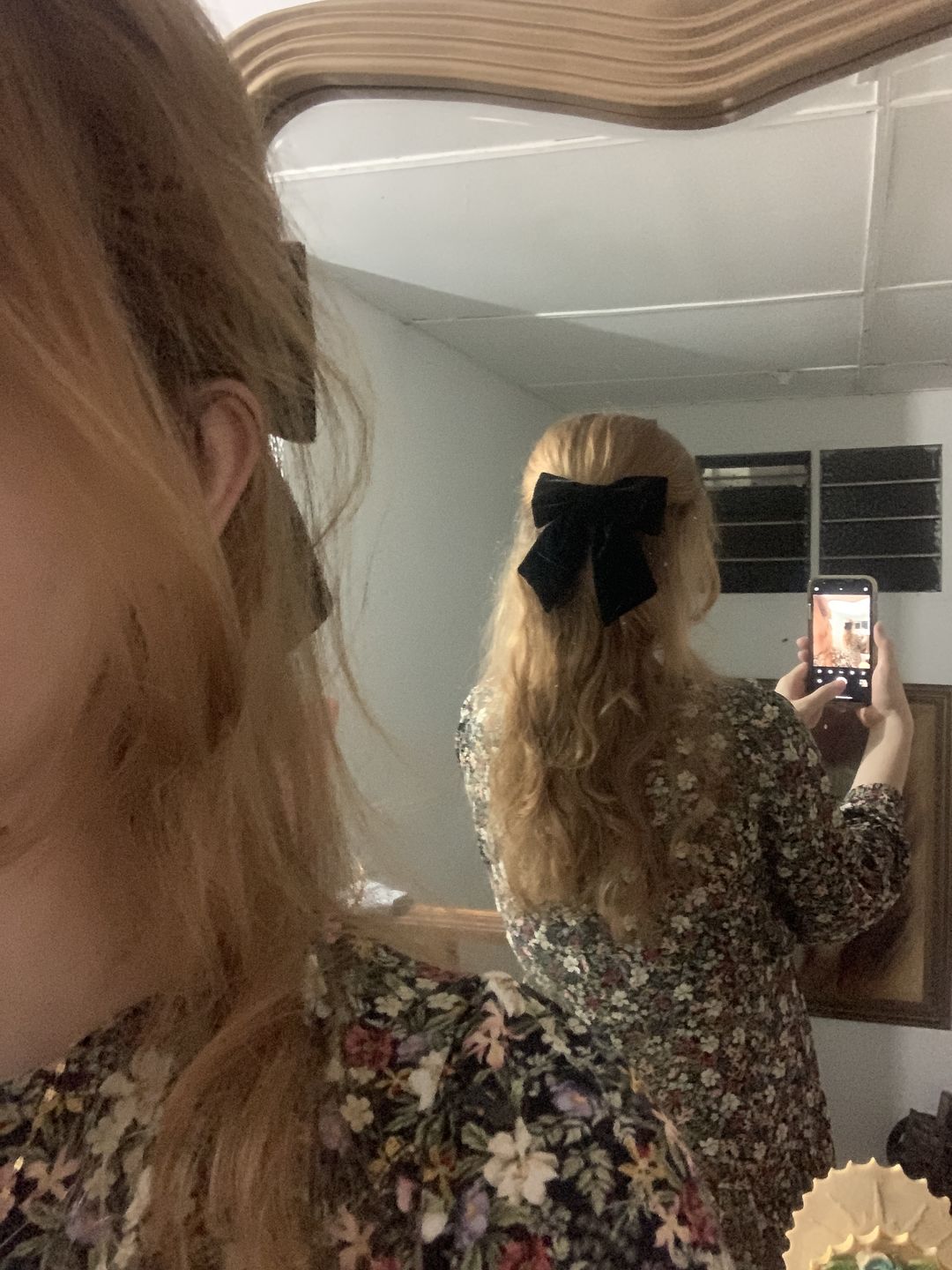 Customer photo review of MOÑO - MINI LARGE VELVET BOWS
