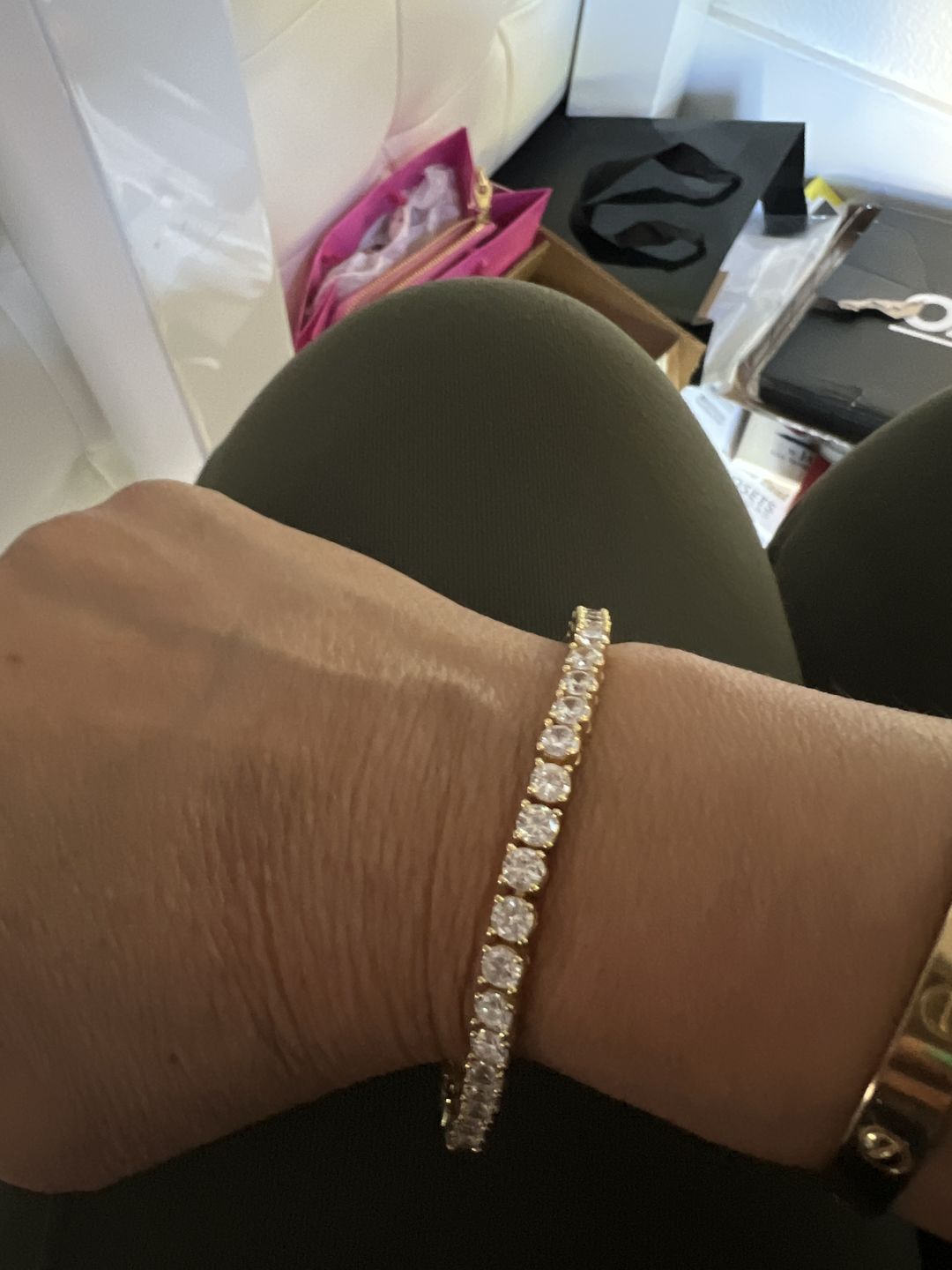 Customer photo review of Double Donut Sweetness Gold Band Ring
