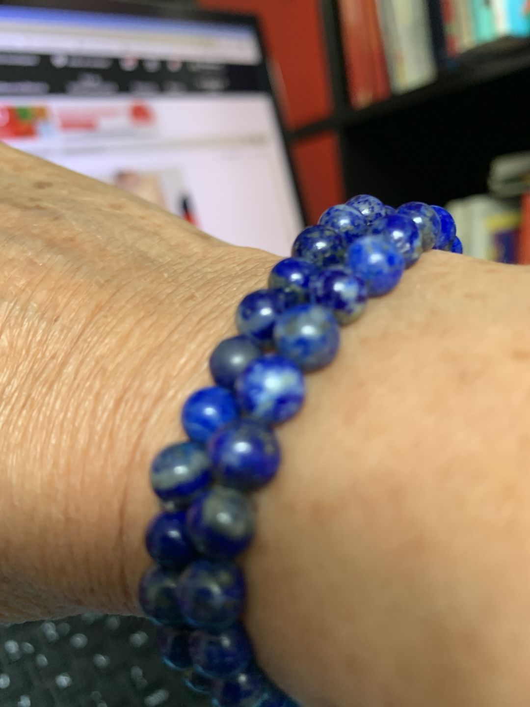Customer photo review of Lapis Lazuli Bracelet 6mm