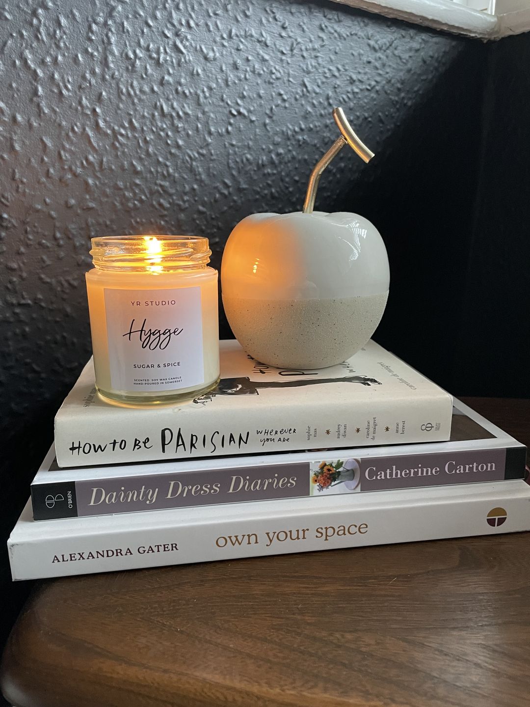 Customer photo review of "Hygge" Sugar & Spice Soy Candle in Amber Jar