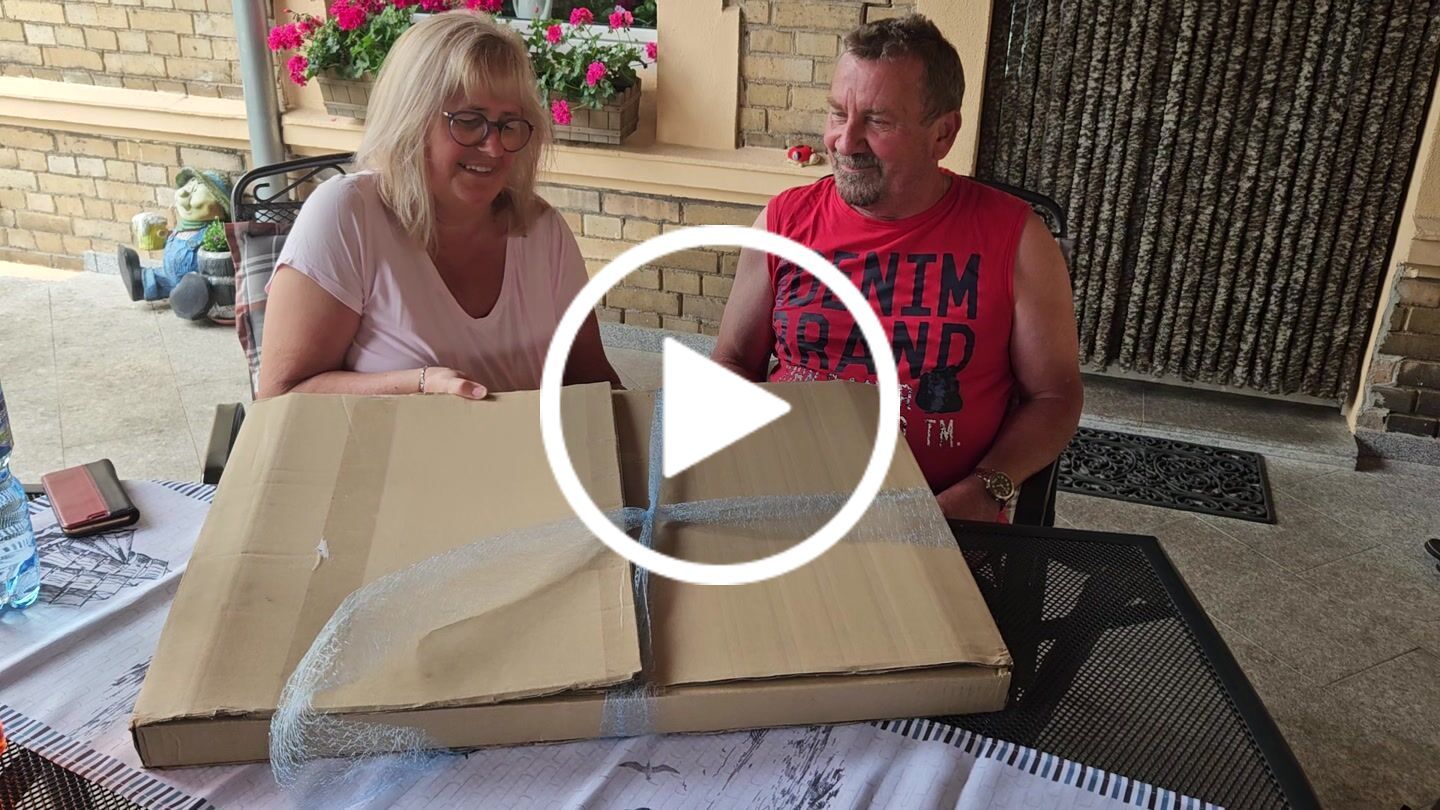 Customer video review of Handgemaltes Haustierportrait auf Premium Leinwand im Double Stil