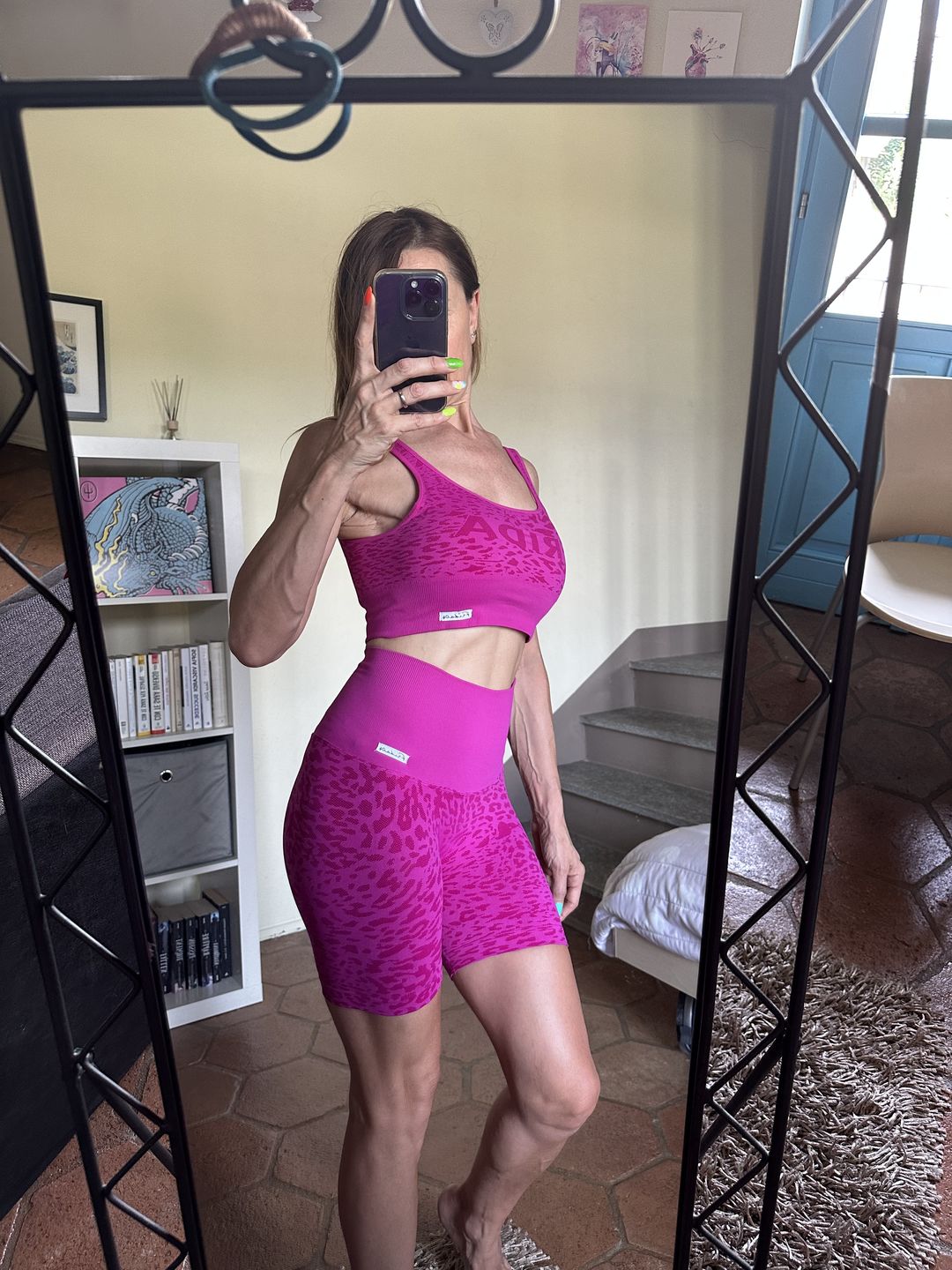 Customer photo review of Shorts Jungle Leopardo Fuxia