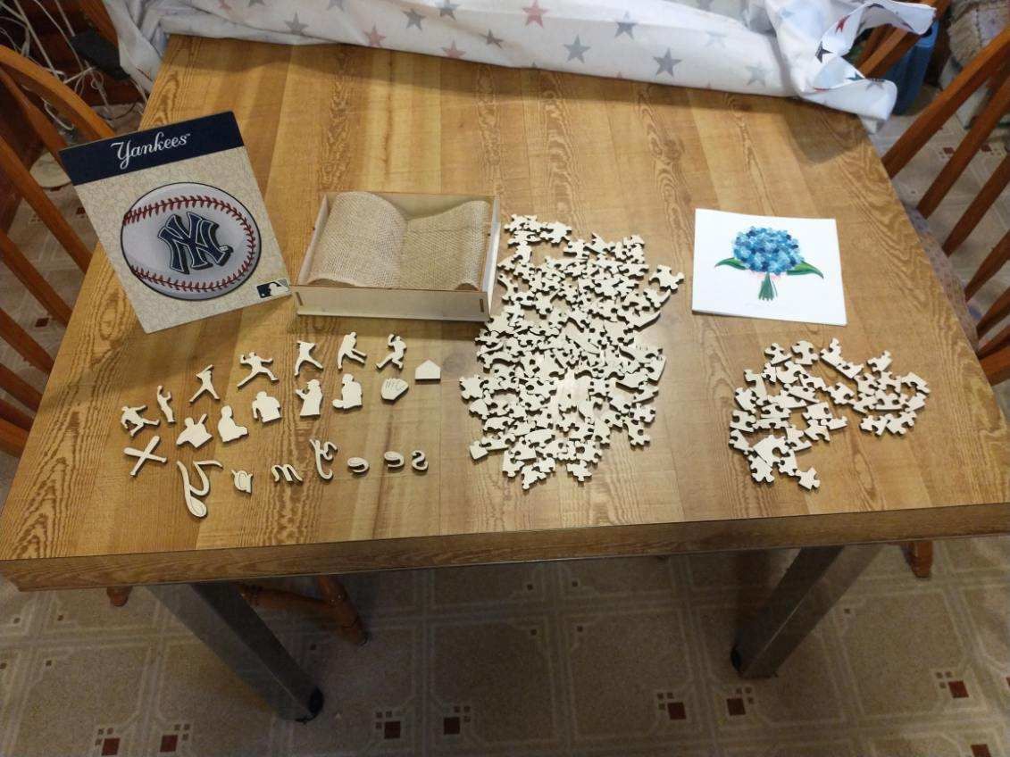 Customer photo review of New York Yankees® - Official Wooden Puzzle