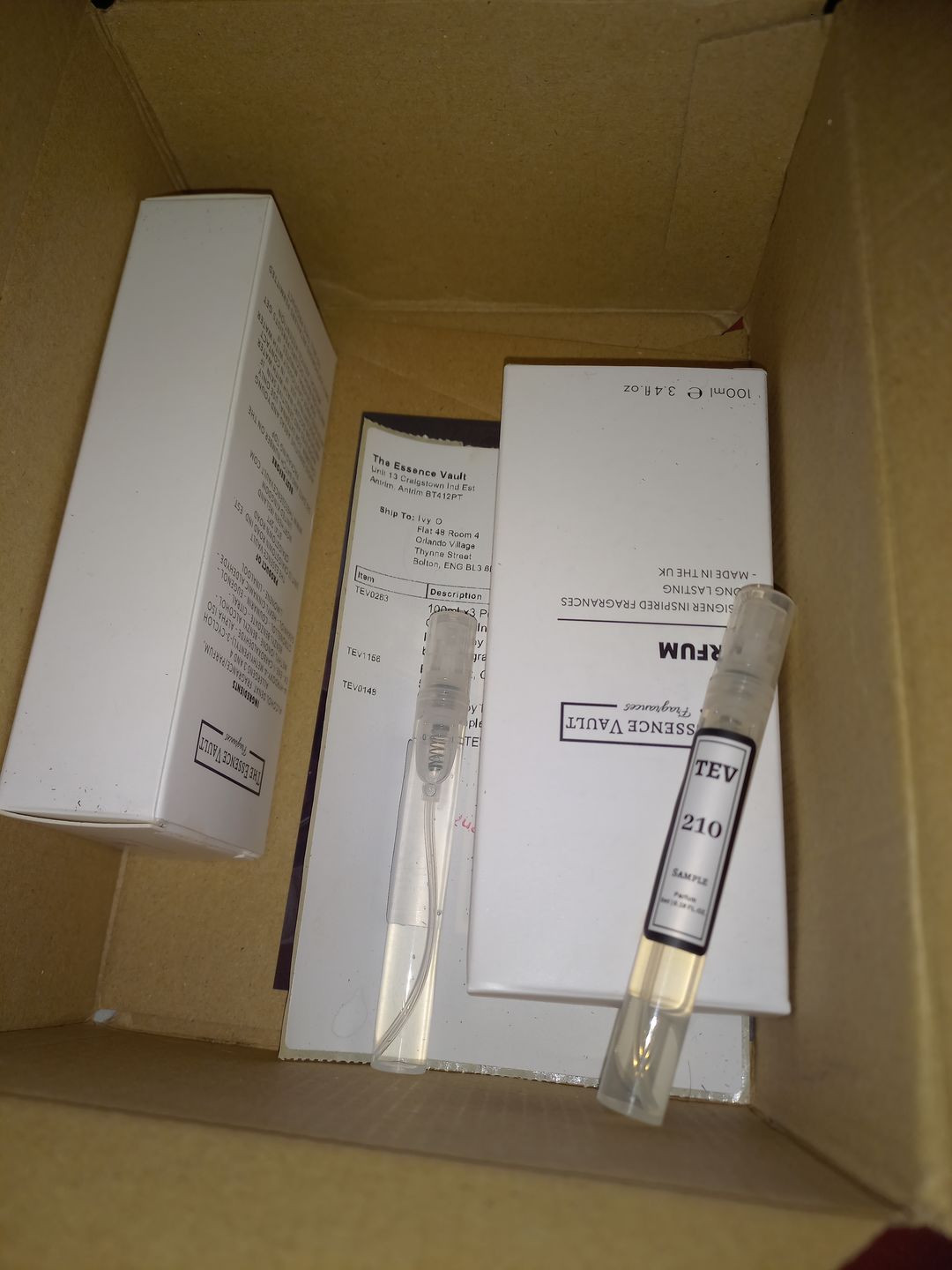 Customer photo review of Bergamot Citrus & Grapefruit Eau De Parfum