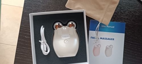 Customer photo review of MicroLift Beauty™ -  Visage Tonifié & Peau Ferme en 5 Minutes