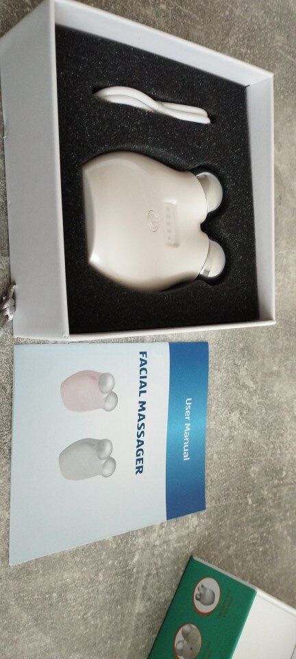 Customer photo review of MicroLift Beauty™ -  Visage Tonifié & Peau Ferme en 5 Minutes