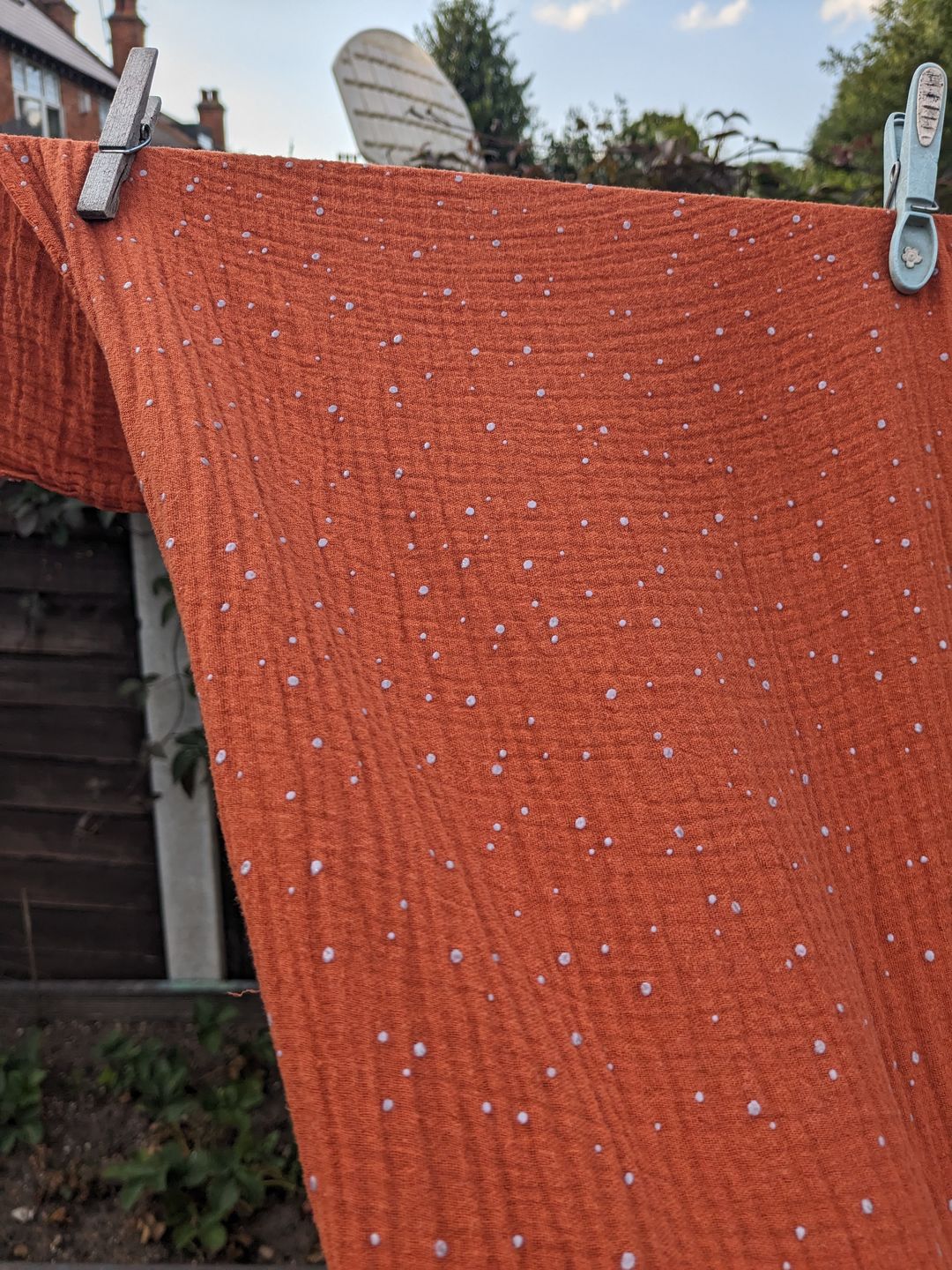 Customer photo review of Gold Speckled Double Gauze Fabric