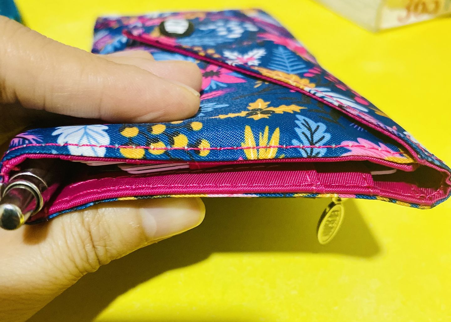 Customer photo review of Slimvelope FloraBerry