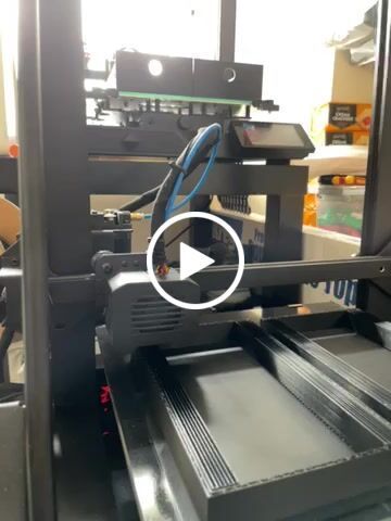 Customer video review of Longer LK5 PRO FDM 3D Printer